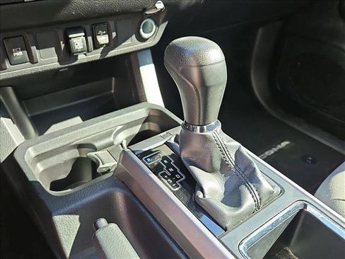 Used 2019 Toyota Tacoma SR5 image 16