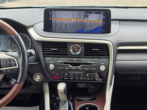Used 2021 Lexus RX 350 FWD w/ Premium Package image 16