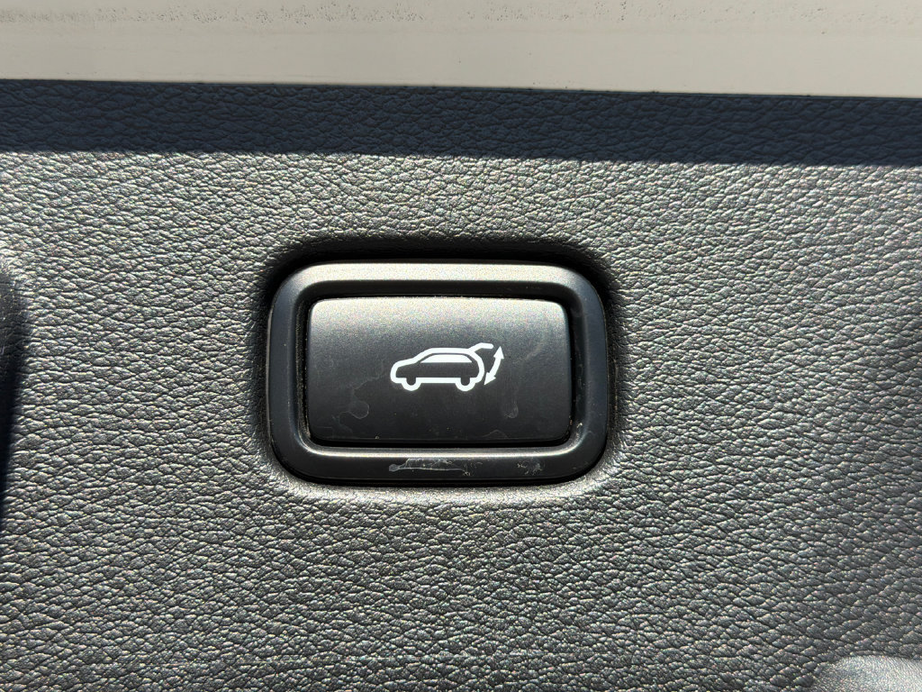 Used 2024 Kia Sportage SX FWD image 19
