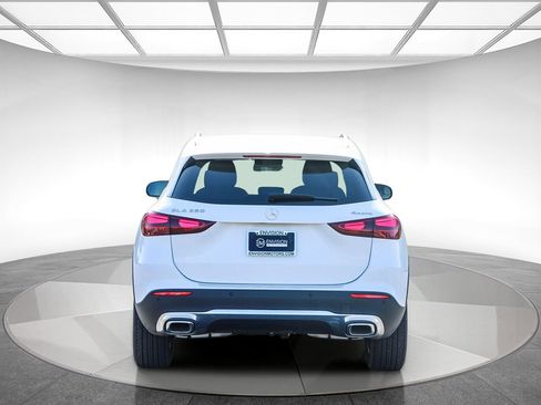 Certified 2025 Mercedes-Benz GLA 250 GLA 250 image 3