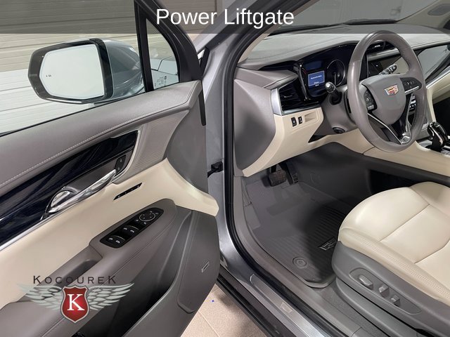 Used 2025 Cadillac XT6 Premium Luxury w/ LPO, Floor Liner Package AWD/4WD image 11