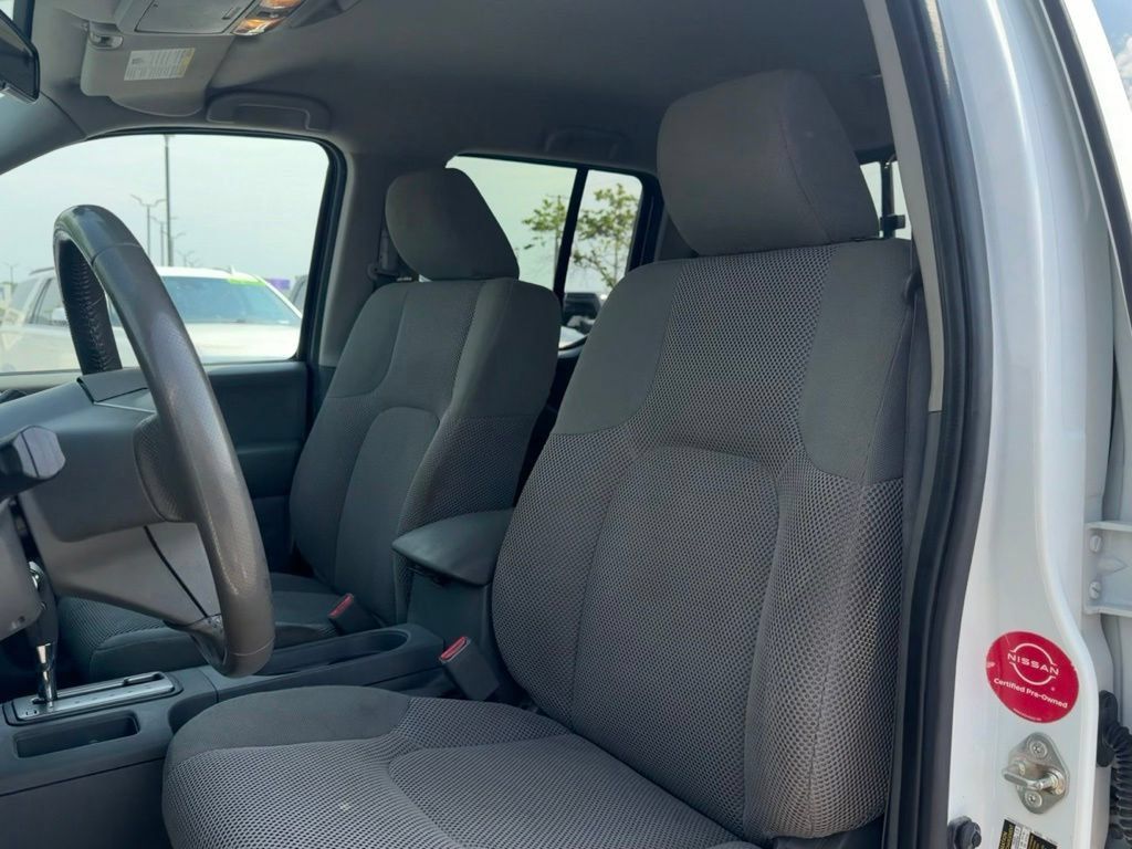 Used 2019 Nissan Frontier SV w/ Value Truck Package RWD image 10