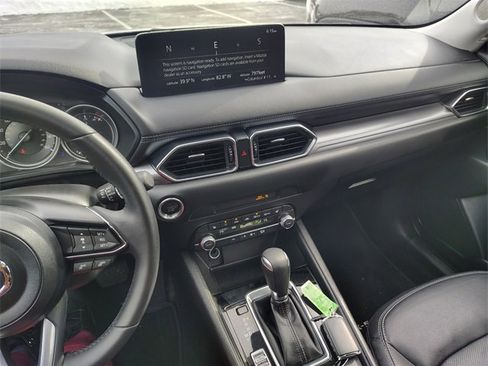 Used 2025 MAZDA CX-5 AWD 2.5 S w/ Preferred Package image 18