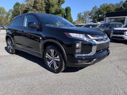 New 2025 Mitsubishi Outlander Sport ES