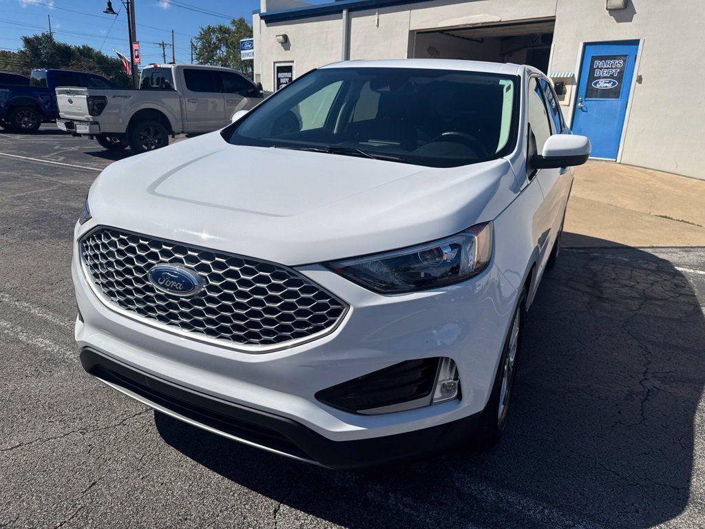 Certified 2024 Ford Edge SEL w/ Convenience Package AWD/4WD image 54