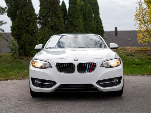 Used 2016 BMW 228i xDrive Convertible image 2