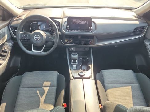 Used 2023 Nissan Rogue SV AWD/4WD image 12