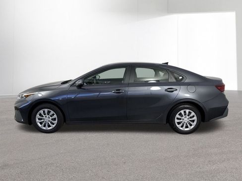 Used 2024 Kia Forte LX image 28