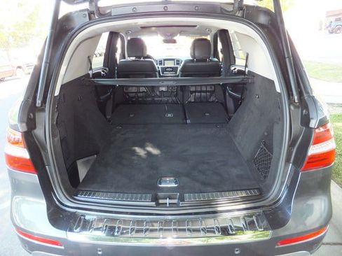 Used 2012 Mercedes-Benz ML 350 M-Class ML350 Bluetec AWD image 32