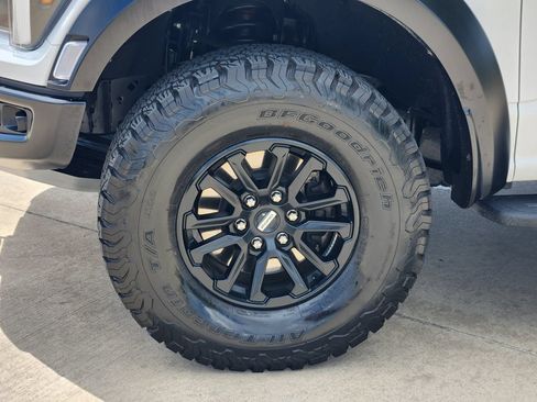 Used 2024 Ford F150 Raptor AWD/4WD image 11
