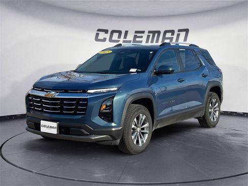 Used 2025 Chevrolet Equinox LT w/ Convenience Package II image 1