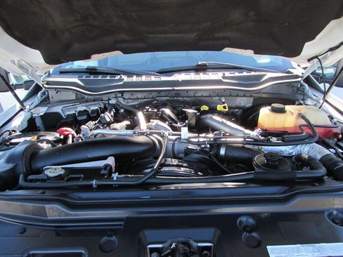 Used 2017 Ford F250 XL w/ STX Appearance Package AWD/4WD image 40