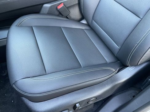 New 2026 Chevrolet Traverse LT w/ Driver Confidence Package image 25