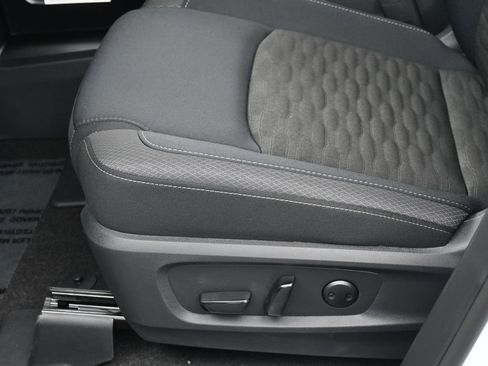 New 2026 Nissan Pathfinder SV AWD/4WD image 16