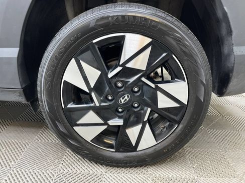 Used 2024 Hyundai Kona SEL AWD/4WD image 30