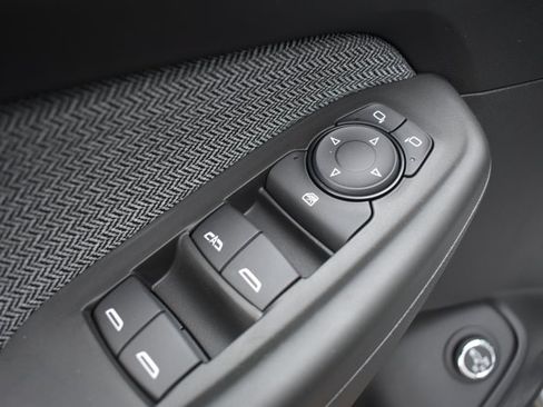 New 2026 Chevrolet TrailBlazer LT w/ Convenience Package FWD image 13