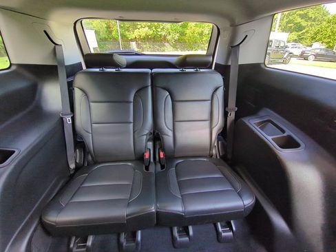 Used 2019 GMC Acadia SLT AWD/4WD image 21