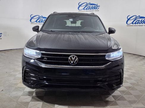 Used 2024 Volkswagen Tiguan SE R-Line FWD image 5