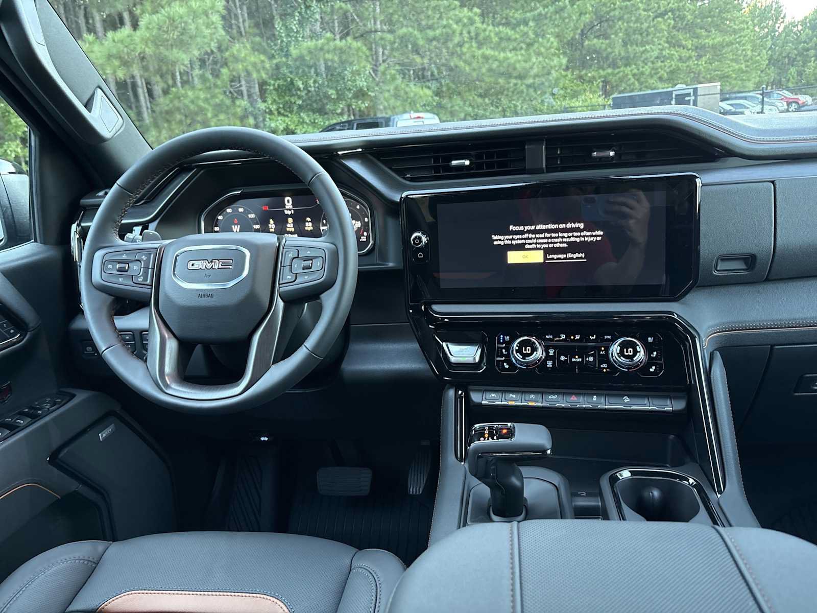 New 2026 GMC Sierra 1500 AT4 w/ AT4 Premium Package AWD/4WD image 3