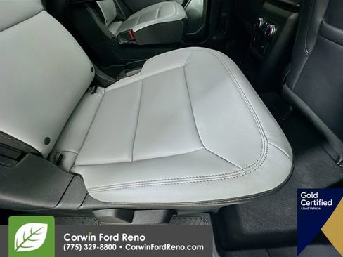 Used 2021 Ford Explorer XLT w/ Equipment Group 202A AWD/4WD image 31
