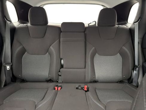 Used 2019 Jeep Cherokee Latitude w/ Popular Appearance Group image 34