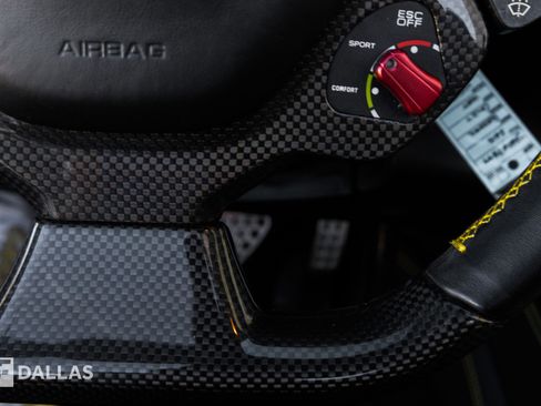 Used 2015 Ferrari California T image 26