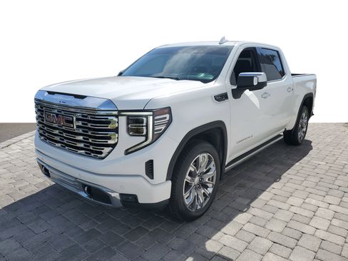 Used 2023 GMC Sierra 1500 Denali w/ Denali Reserve Package image 3