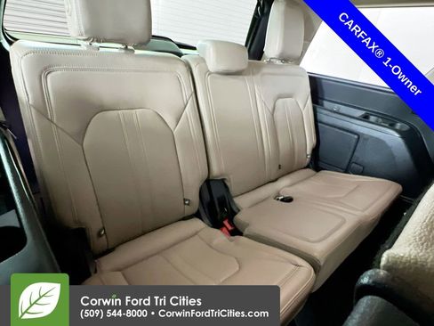 Used 2024 Ford Expedition Limited image 17