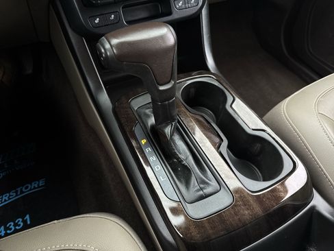 Used 2018 GMC Canyon SLT w/ Trailering Package image 15