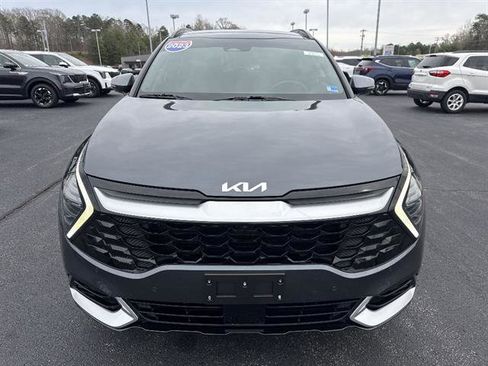 Used 2023 Kia Sportage SX image 2
