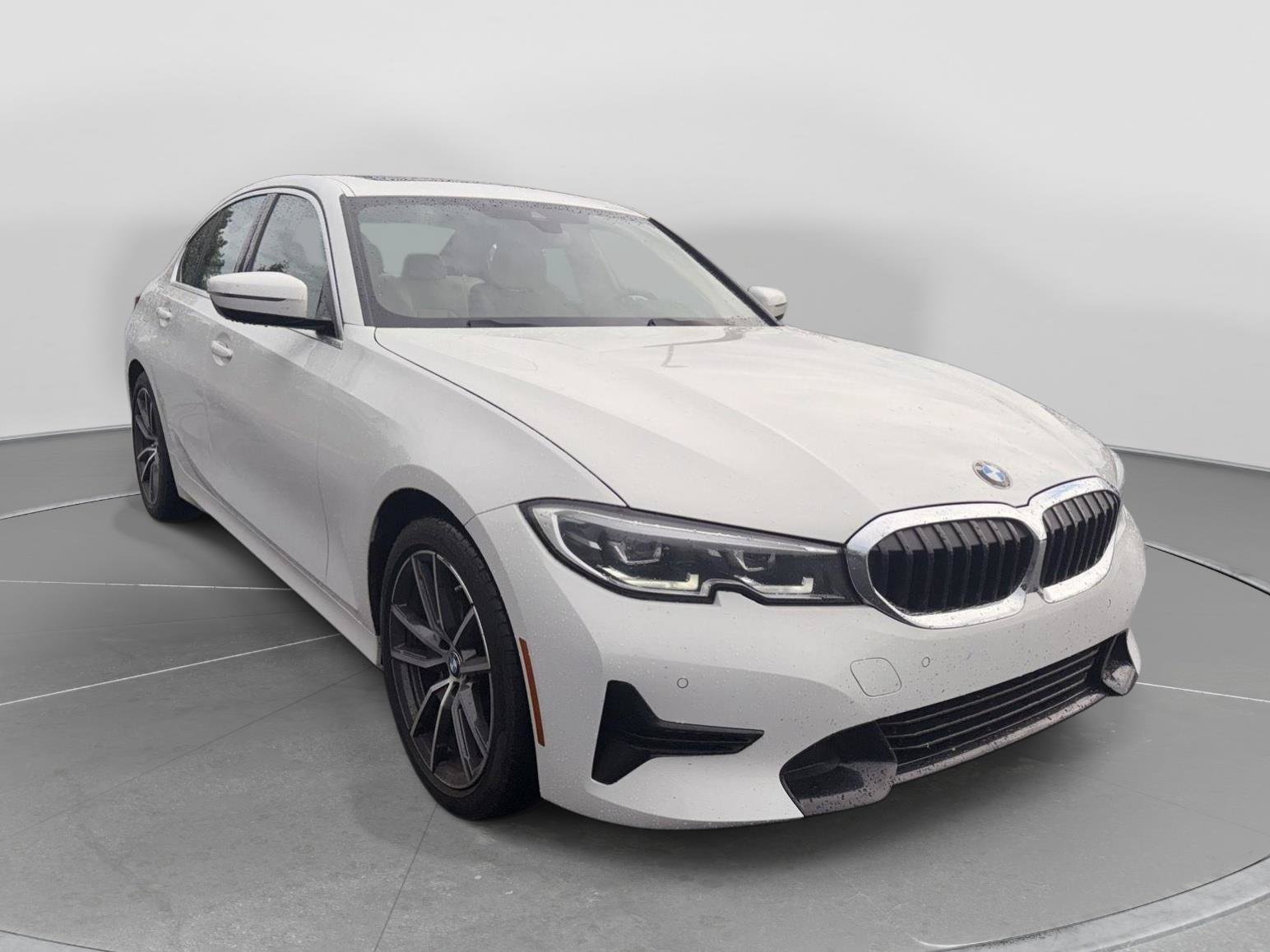 Used 2021 BMW 330i Sedan RWD image 4
