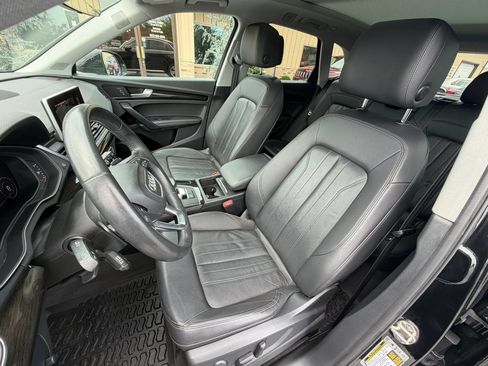 Used 2019 Audi Q5 2.0T Premium Plus AWD/4WD image 16