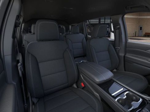 New 2026 Chevrolet Traverse LT w/ Driver Confidence Package FWD image 16