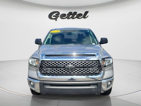 Used 2018 Toyota Tundra SR5 w/ SR5 Upgrade Package RWD image 2