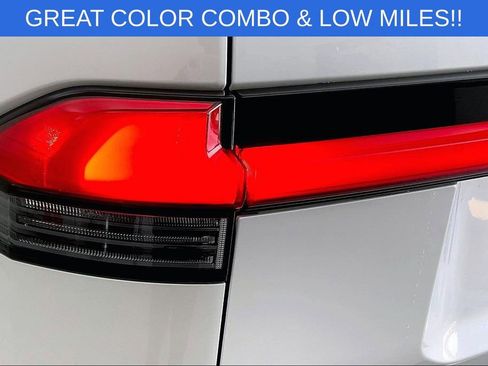 Used 2024 Lexus GX 550 w/ Cold Area Package image 41