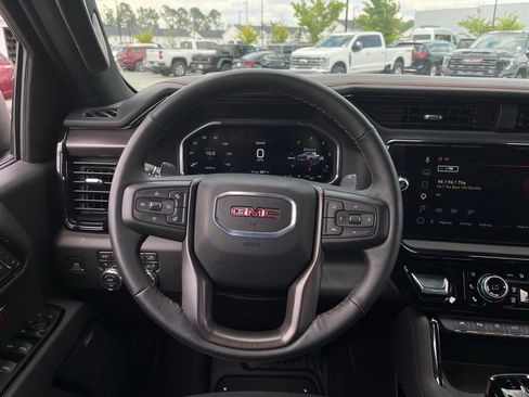Used 2026 GMC Sierra 1500 AT4 w/ AT4 Premium Package AWD/4WD image 25