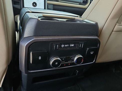 Used 2023 Ford Expedition Max Platinum RWD image 18