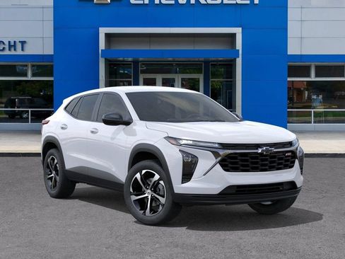 New 2026 Chevrolet Trax RS w/ Driver Confidence Package FWD image 7