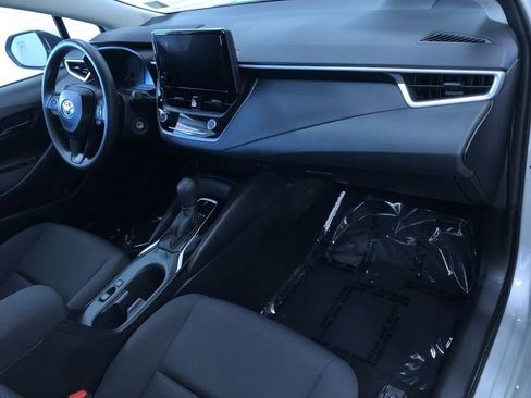 Certified 2025 Toyota Corolla LE image 22