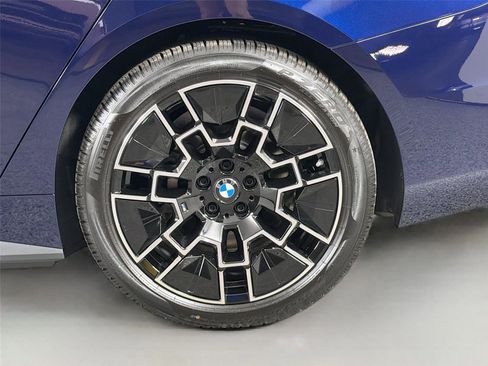 New 2026 BMW i4 xDrive40i w/ M Sport Package AWD/4WD image 31