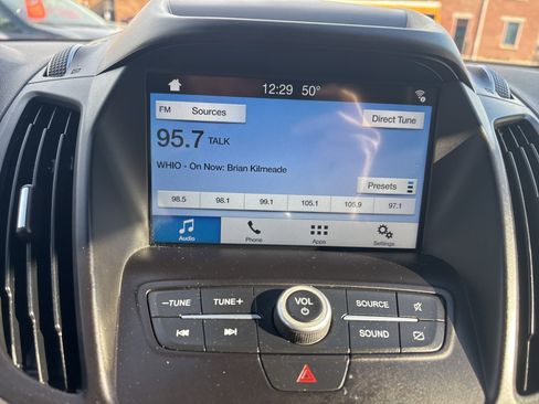 Used 2019 Ford Escape SE image 23