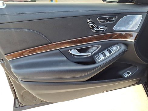 Used 2014 Mercedes-Benz S 550 Sedan image 26