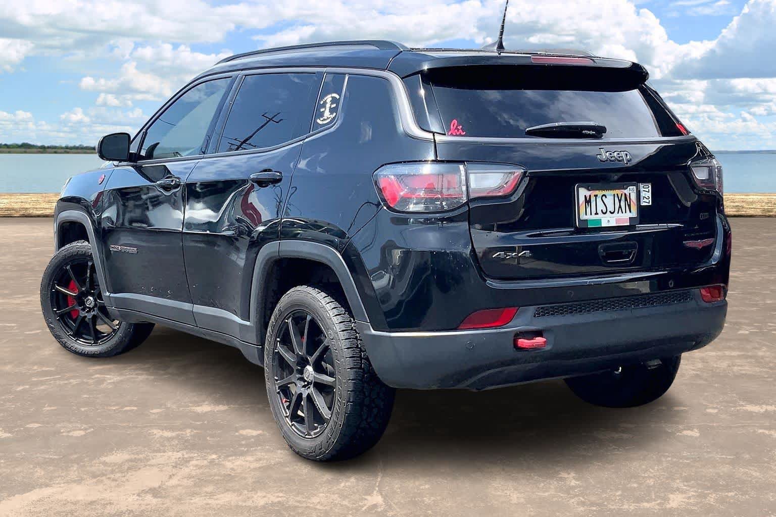 Used 2022 Jeep Compass Trailhawk w/ Trailhawk Elite Group AWD/4WD image 4