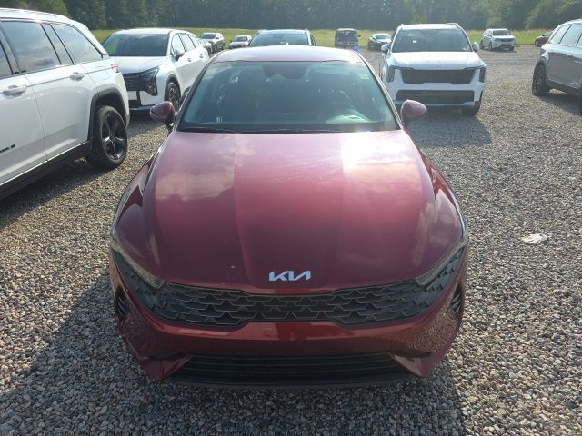 Used 2022 Kia K5 LXS FWD image 2