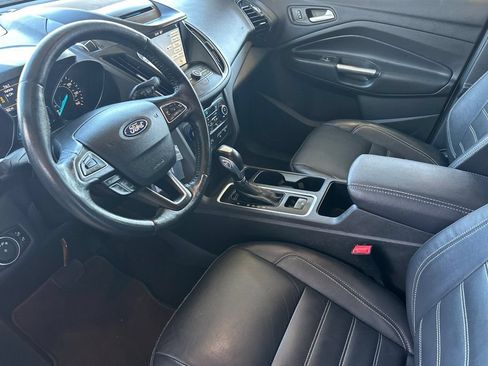 Certified 2018 Ford Escape SEL FWD image 11