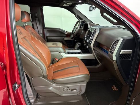 Used 2018 Ford F150 King Ranch w/ Equipment Group 601A Luxury AWD/4WD image 17