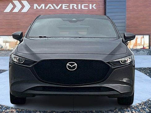 Used 2023 MAZDA MAZDA3 s image 2