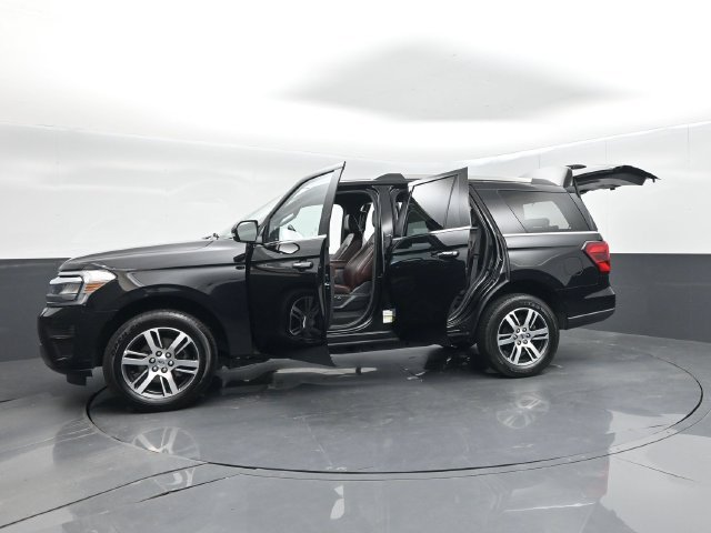 Used 2023 Ford Expedition Limited AWD/4WD image 68