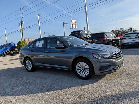 Used 2019 Volkswagen Jetta S w/ Driver Assistance Package image 8