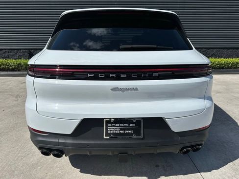 Certified 2026 Porsche Cayenne E-Hybrid AWD/4WD image 12